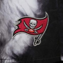 Men's G-III Sports By Carl Banks Black Tampa Bay Buccaneers Splash Volley Swim Shorts -G-III Sales Store unnamed file 437